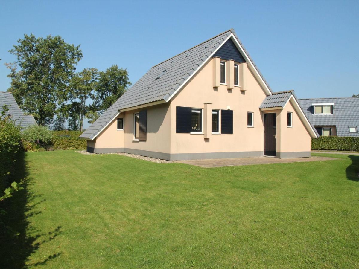 Serene Holiday Home In Gaasterl N Sleat Sondel Exterior foto
